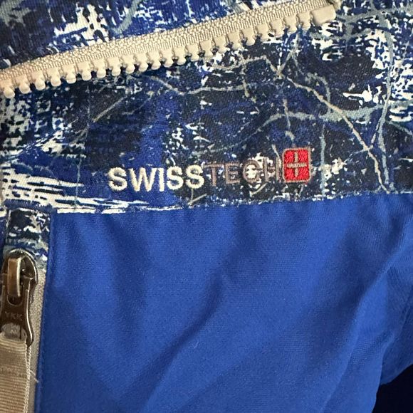 Swiss Tech Blue and White Coat, Large, Pre-owned - Picture 6 of 9